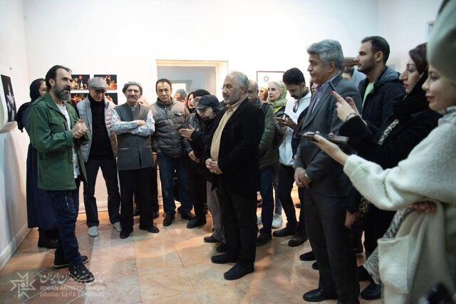 حمید جبلی با عکس هایی دیده نشده از «آتیلا پسیانی» در «شب عکس تئاتر» حضور یافت