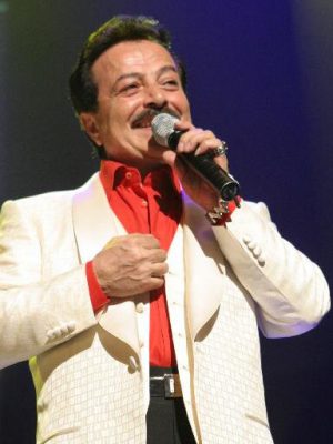 شاهرخ، خواننده قدیمی بر اثر سرطان درگذشت