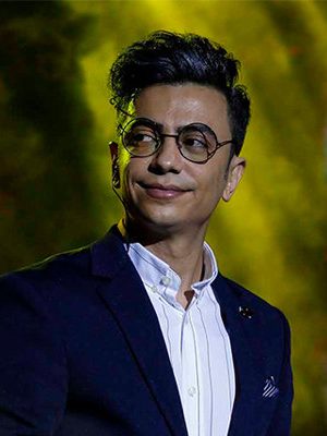 ایران جان با صدای محسن ابراهیم‌زاده را ببینید