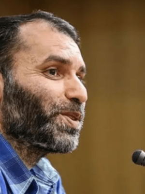 مسعود ده‌نمکی: خامنه‌ای جوان شد تا دشمنان را مایوس کند