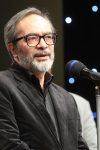 کارن همایونفر برای وعده صادق4 مارش نظامی نواخت